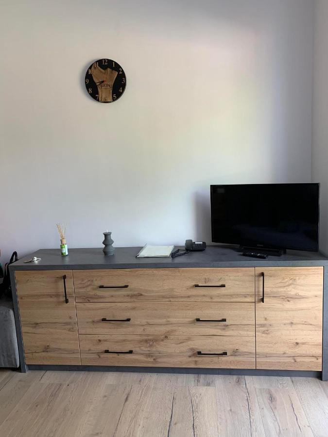 Aron Apartman-Залакарос Екстериор снимка